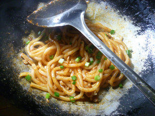 Spicy Fried Udon Noodles recipe