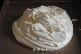 Avocado Strawberry Cheese Roll recipe