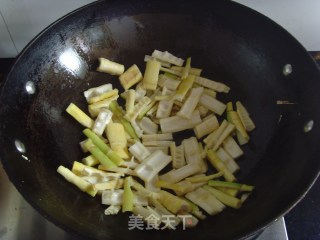 Braised Bamboo Shoots in Oyster Sauce recipe