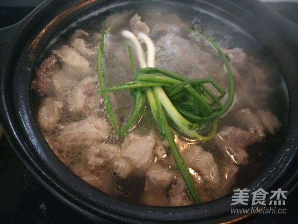 Stewed Beef and Mushroom Soup recipe