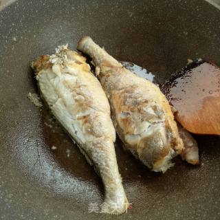 Seafood: Sweet and Sour Yellow Croaker recipe