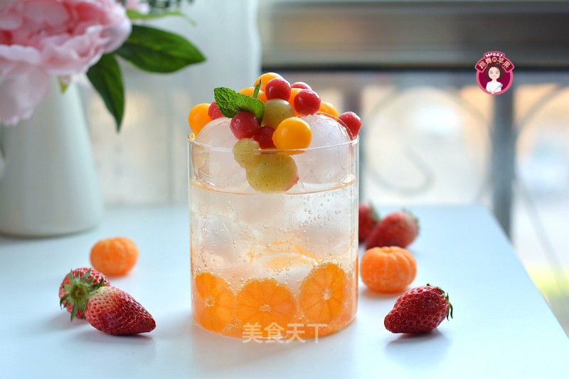 Strawberry Mango Orange Iced Drink