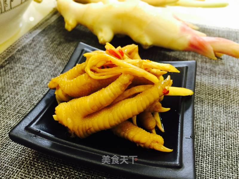 Hot and Sour Chicken Feet