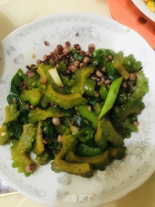 Bitter Gourd Stir-fried Sea Ling Mushroom recipe