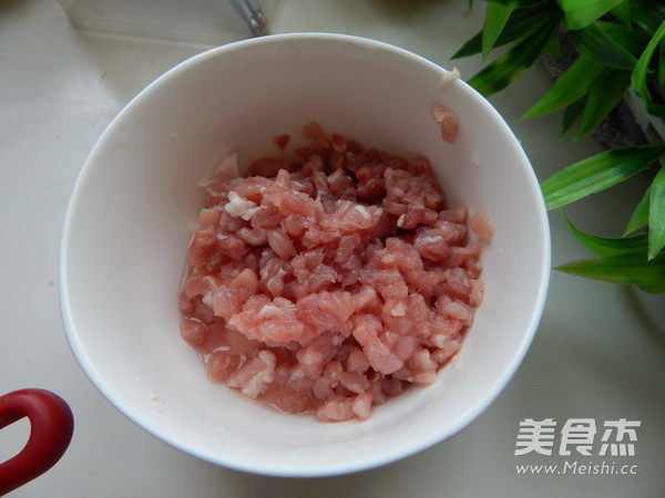 Stir-fried Jelly with Minced Meat recipe