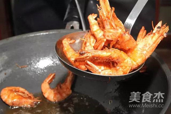 Stir-fried White Shrimp with Fresh Chili recipe