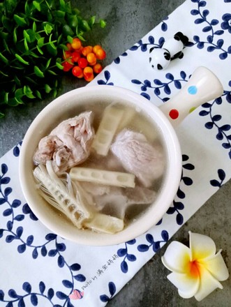 Bamboo Shoots and Ribs Soup