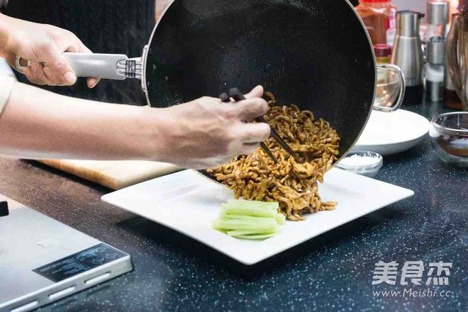 Shredded Pork in Beijing Sauce recipe