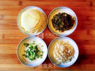 Fried Spring Bamboo Shoots with Sauerkraut and Shrimp Skin recipe