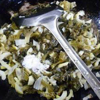 Fried Bamboo Shoot Tip with Sauerkraut recipe