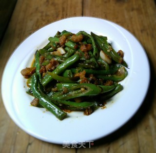 Stir-fried String Beans with Chili Pepper recipe