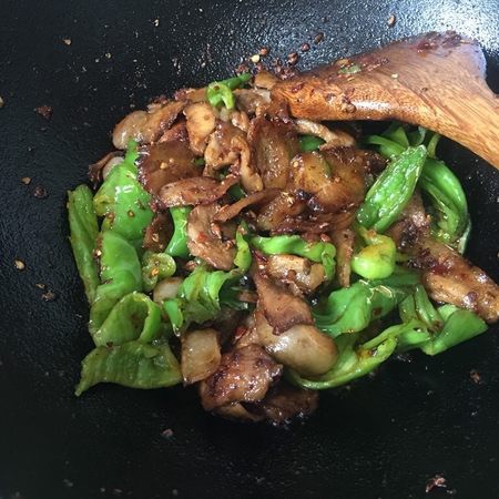 Green Pepper Twice Cooked Pork recipe