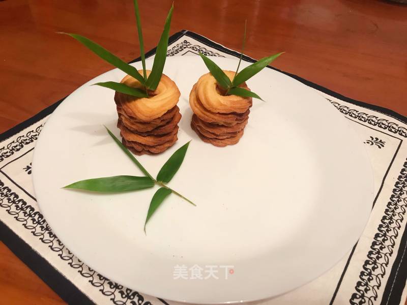 Garland Butter Cookies recipe