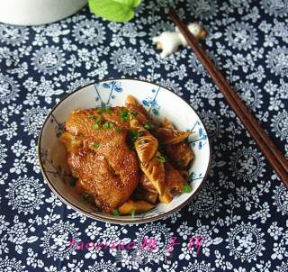 Braised Chicken Wings with Spring Bamboo Shoots in Oil recipe