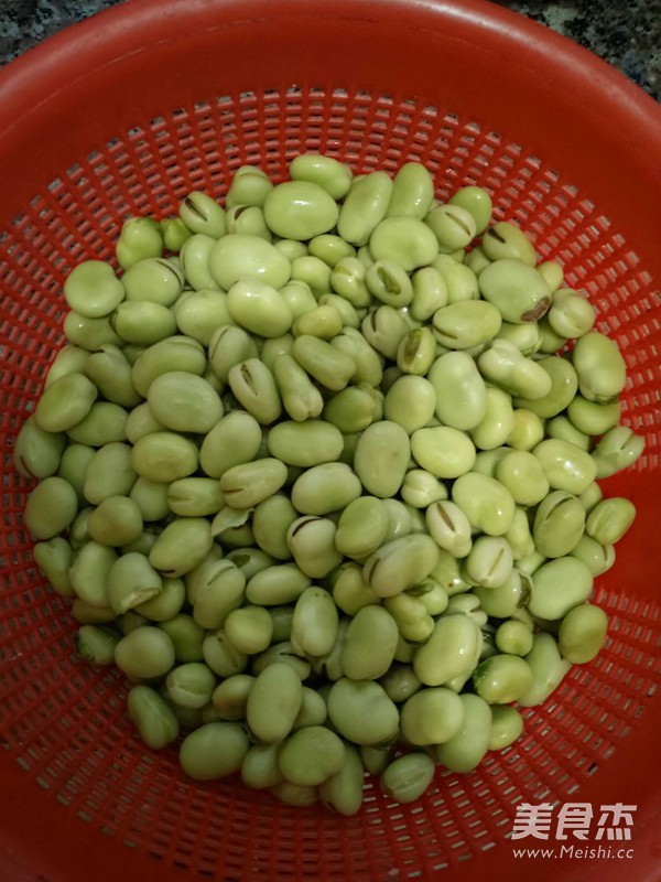 Stir-fried Broad Beans recipe