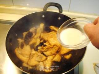 Traditional Beijing Flavor "yellow Braised Tofu" recipe