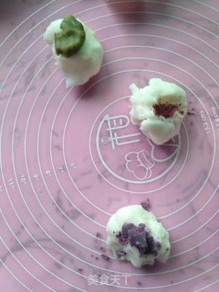 Purple Sweet Potato Snowy Mooncake recipe