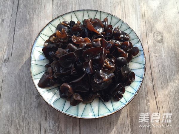 Stir Fried Fungus recipe