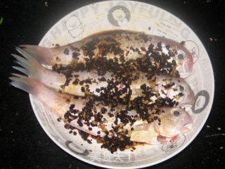 Steamed Horsehead Fish with Black Bean Sauce recipe