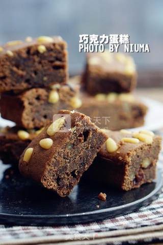 Pine Nut Chocolate Cake recipe