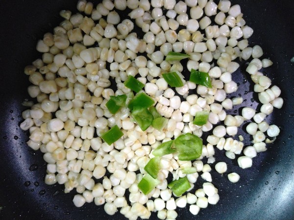 Stir-fried Corn Kernels with Green Peppers recipe