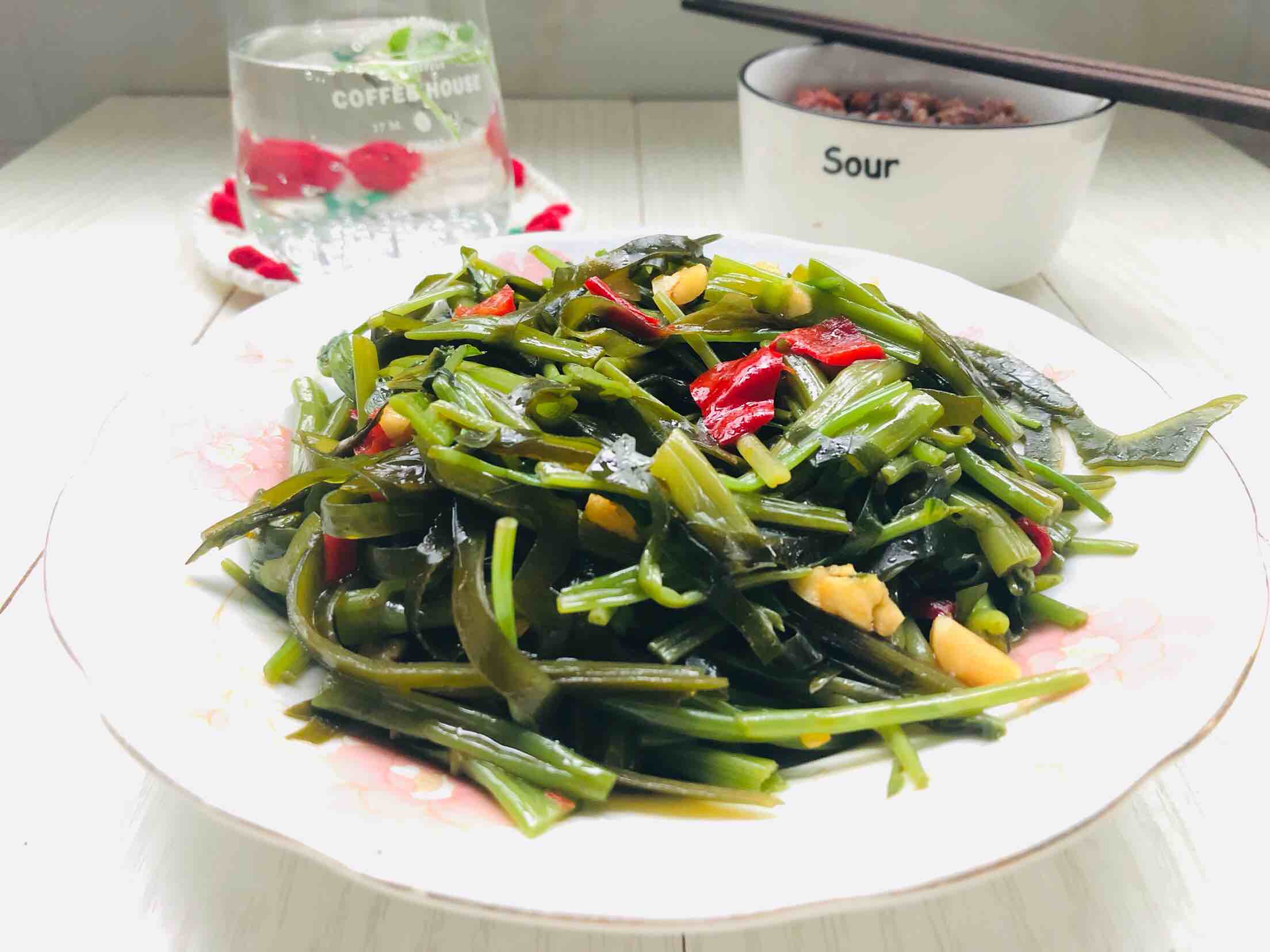 Water Spinach Mixed with Kelp recipe