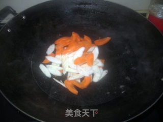 Fried Fungus with Yam and Iron Rod recipe