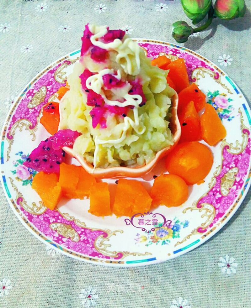 Fruit Salad with Mashed Potatoes recipe