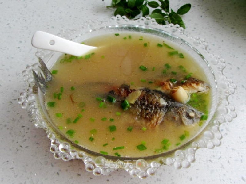 Lotus Seed Crucian Carp Soup recipe