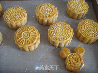 Purple Sweet Potato Mooncake recipe