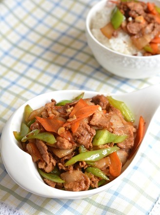 Fried Pork with Chili