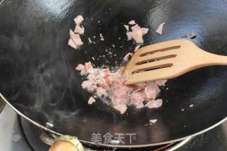 Stir-fried Spaghetti with Tomato Sauce and Bacon recipe