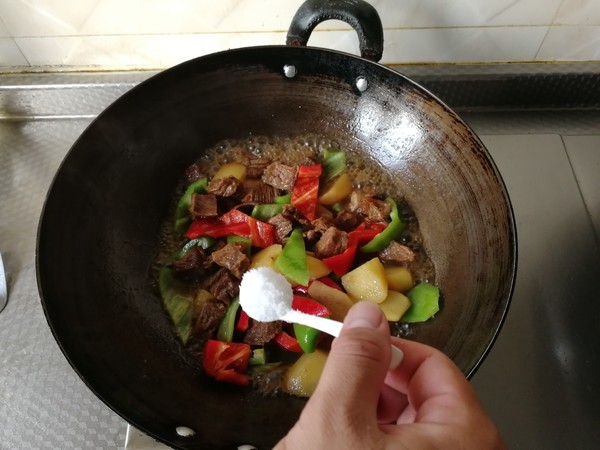 Beef Stew with Green Red Pepper and Potato recipe