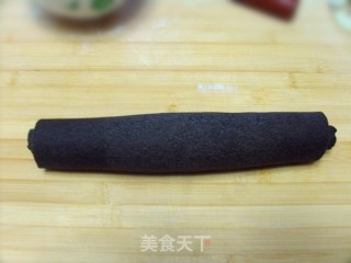 Nourish The Kidney, Nourish The Essence and Moisturize The Dry Intestines——milk-flavored Black and White Steamed Bread Rolls recipe