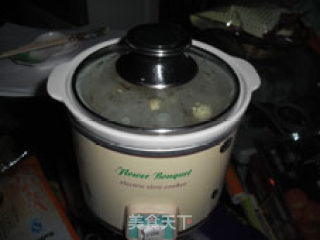 One-minute Breakfast Series 1-electric Cooker Version-wolfberry, White Fungus, Lotus Seed Egg Custard recipe