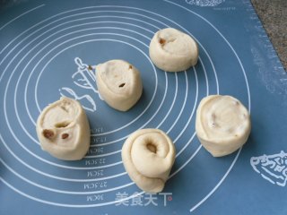 Knife Cut Bread Roll recipe