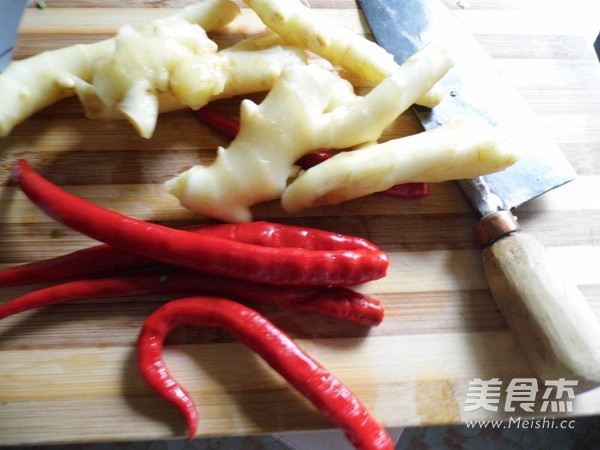 Fried Duck with Ginger recipe