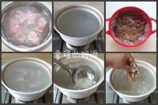 Tomato Cuttlefish Pork Ribs Soup recipe