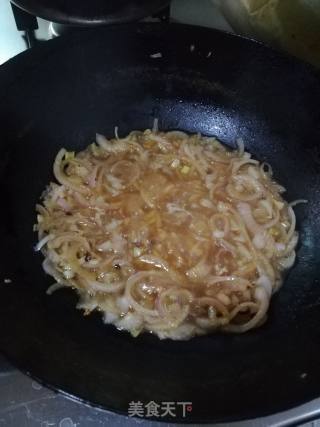 Braised Noodles with Chives and Eggs recipe