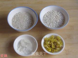 Glutinous Rice Porridge with Winter Plum Blossom and Rock Sugar recipe