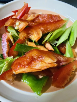 Stir-fried Donkey Meat with Endless Aftertaste recipe