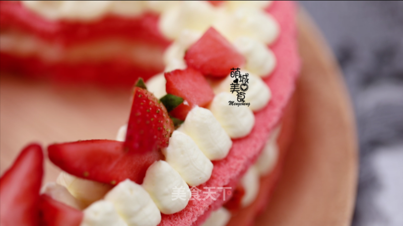 Strawberry Cake