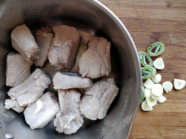 Braised Pork Ribs with Carob recipe