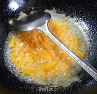 Stir-fried Pumpkin with Plum Beans recipe