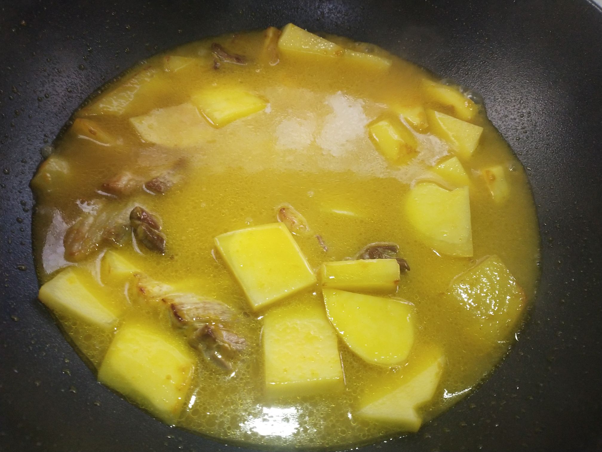 Braised Pork Belly with Curry Potatoes recipe