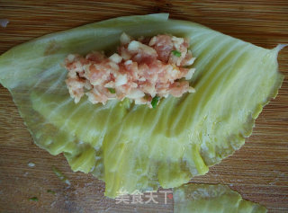 Horseshoe Cabbage Rolls recipe