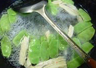 Stir-fried Pork Liver with Lentil and Yuba recipe