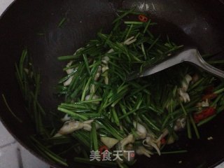 Fried Razor Clams with Leek recipe