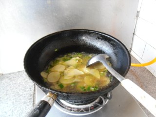 Potato Chips in Fresh Soup recipe