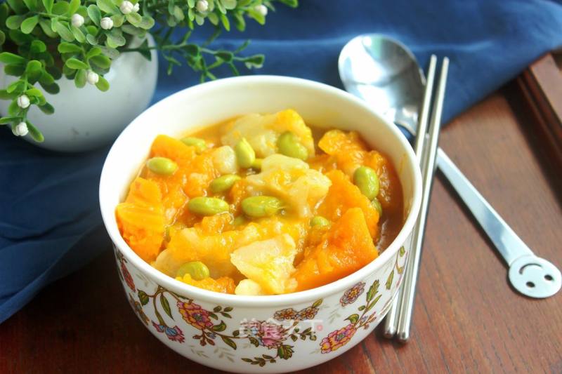 Pumpkin Edamame Soup recipe